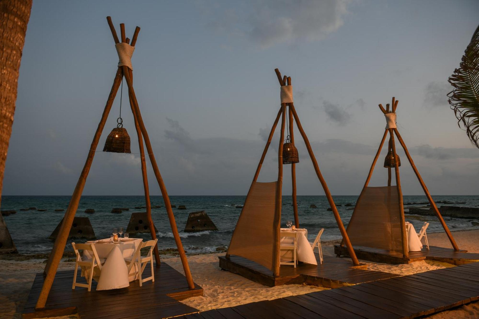 פוארטו מורלוס El Dorado Royale Catamaran, Cenote & More Inclusive (Adults Only) מראה חיצוני תמונה